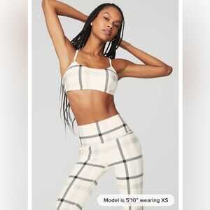 Alo yoga intrigue airlift set (medium top, large leggings)